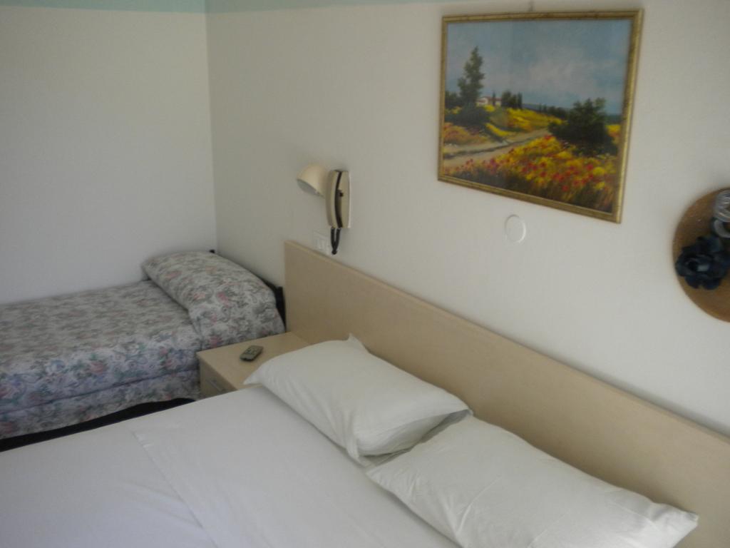 Hotel Nives Rimini Cameră foto